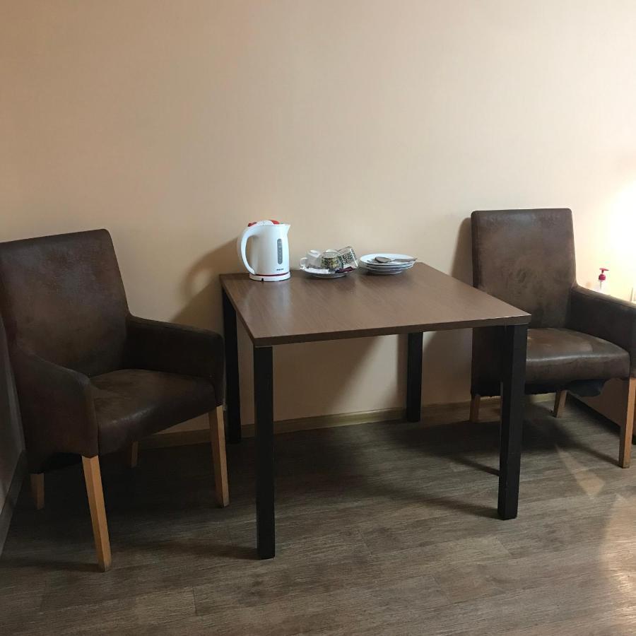 Мини Отель «Positive” Kiev Buitenkant foto