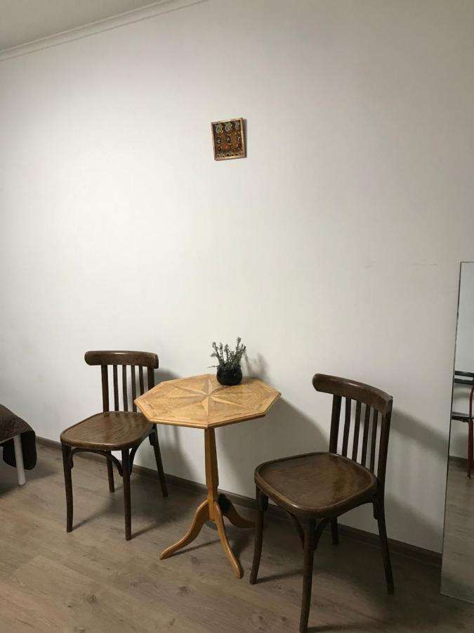 Мини Отель «Positive” Kiev Buitenkant foto